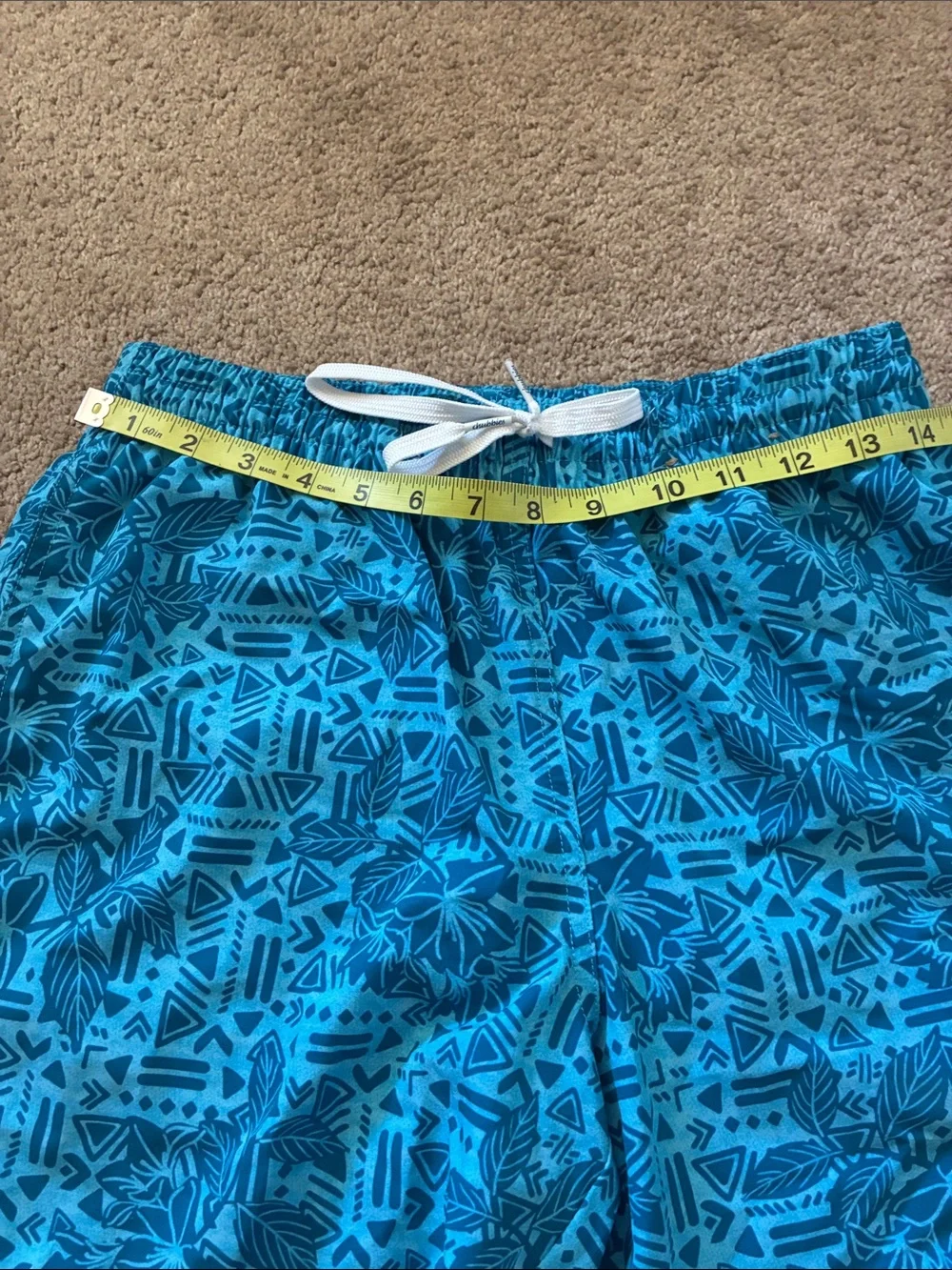 Chubbies Men's The Shakedowns Blue Aztec Geometric Palm Swim Trunks Small